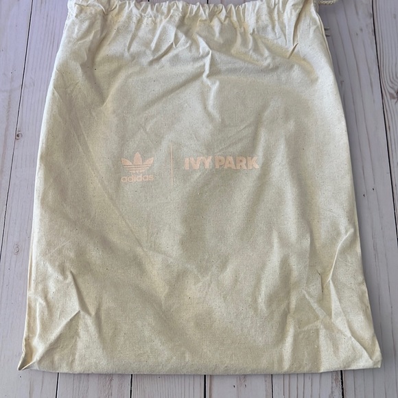 SOLD! Women's Adidas Ivy Park Nite Jogger Shoes (Dark Green/Frozen Yell… - Picture 5 of 5